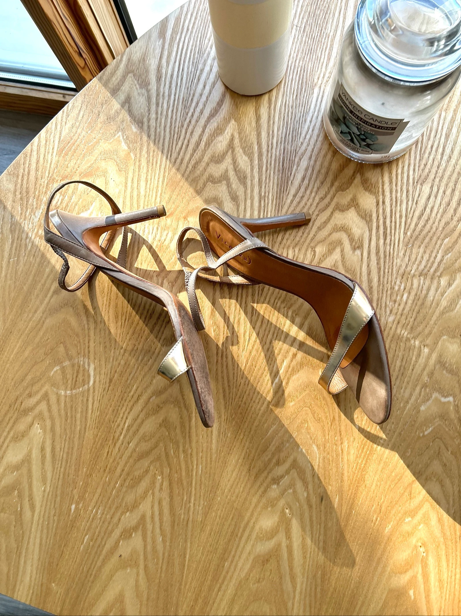 Sandales à talons en cuir taupe et doré Pointure 40 Vicenza  – photo 10